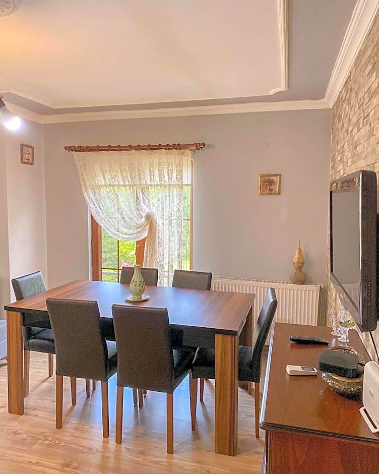 Maşukiye pink house bungalow