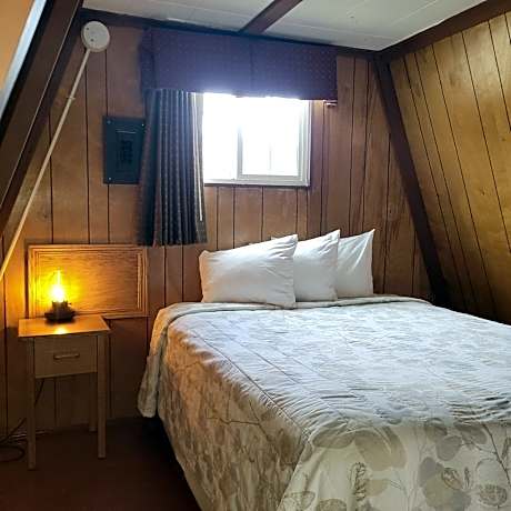 Deluxe Queen Room with Two Queen Beds