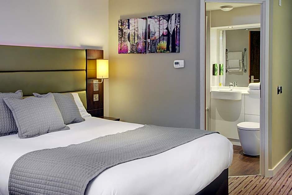 Fortune Huddersfield; Sure Hotel Collection by Best Western