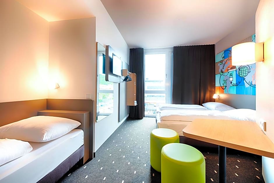 B&B Hotel Stuttgart-Neckarhafen