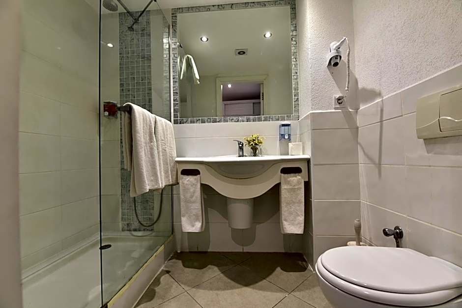 Ayaz Aqua Beach Hotel