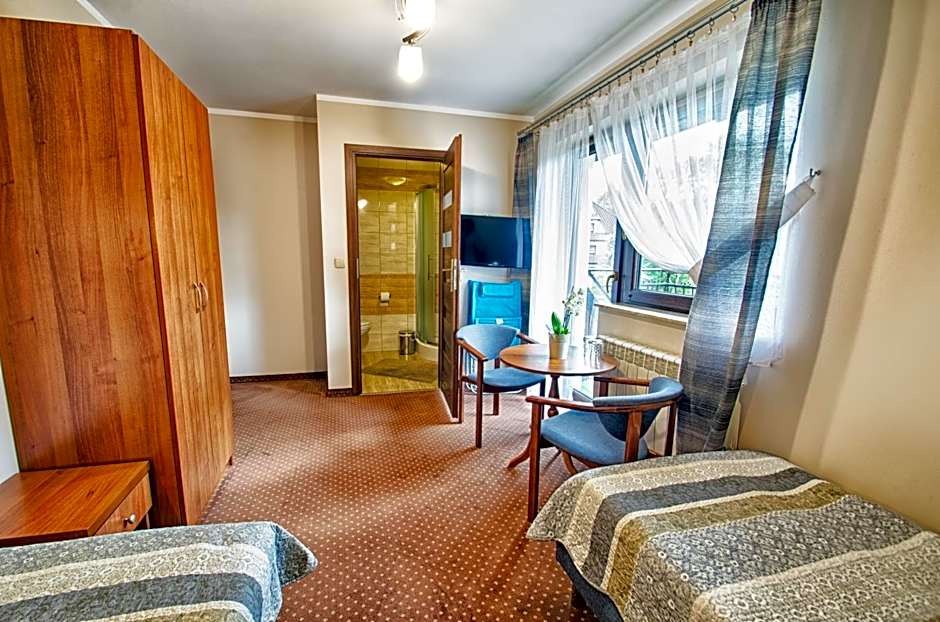 DOM WYPOCZYNKOWY ŻAK