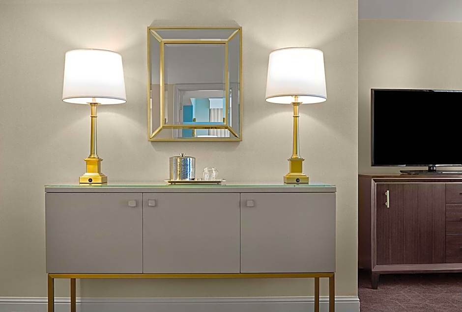 The Royal Sonesta Chase Park Plaza St. Louis