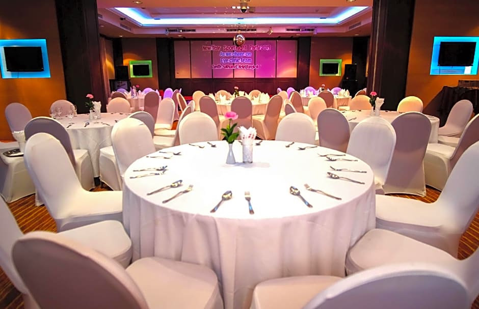 Zenith Sukhumvit Hotel