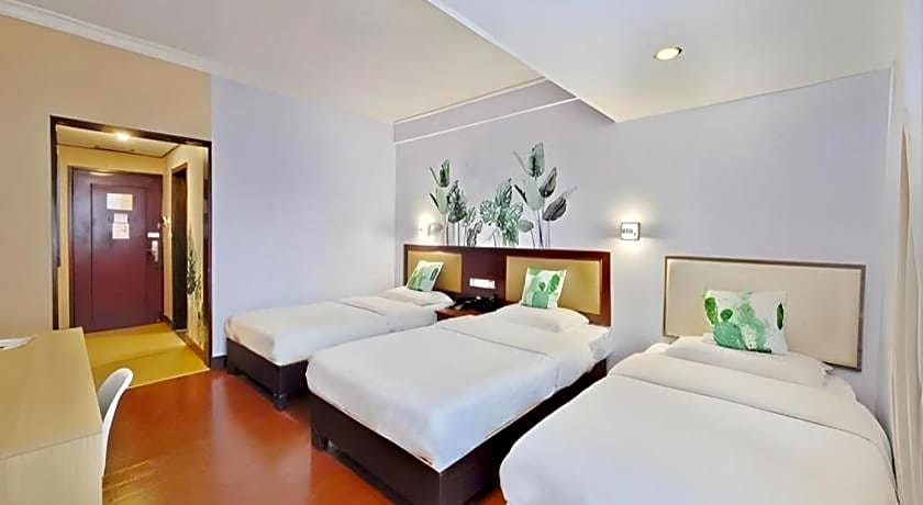 Wings Hotel