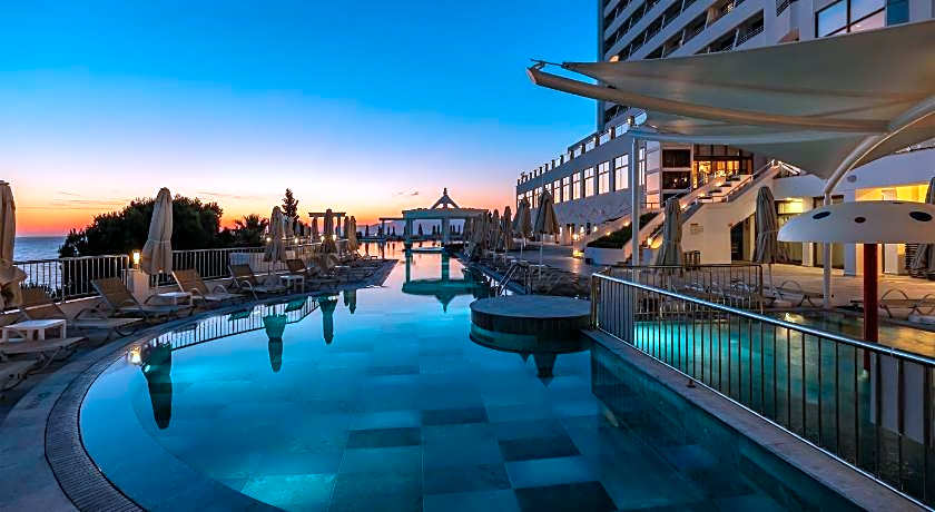 Korumar Hotel Deluxe