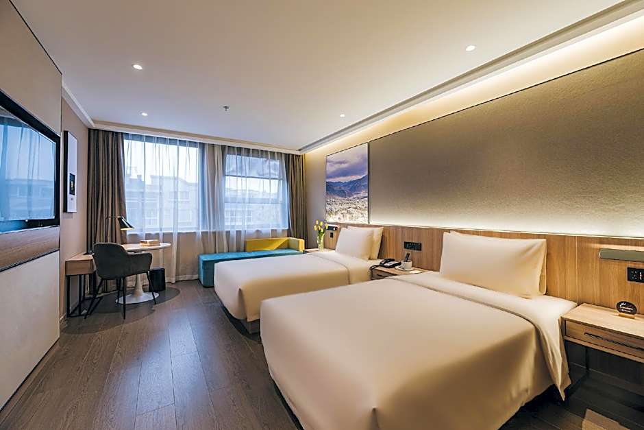 Atour Light Hotel Chengdu Hongpailou Metro Station – Chengdu, IL