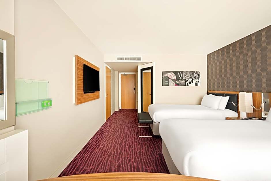 Holiday Inn Manchester-Mediacityuk By IHG