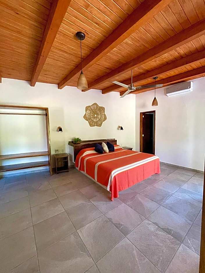 Solez Zihuatanejo