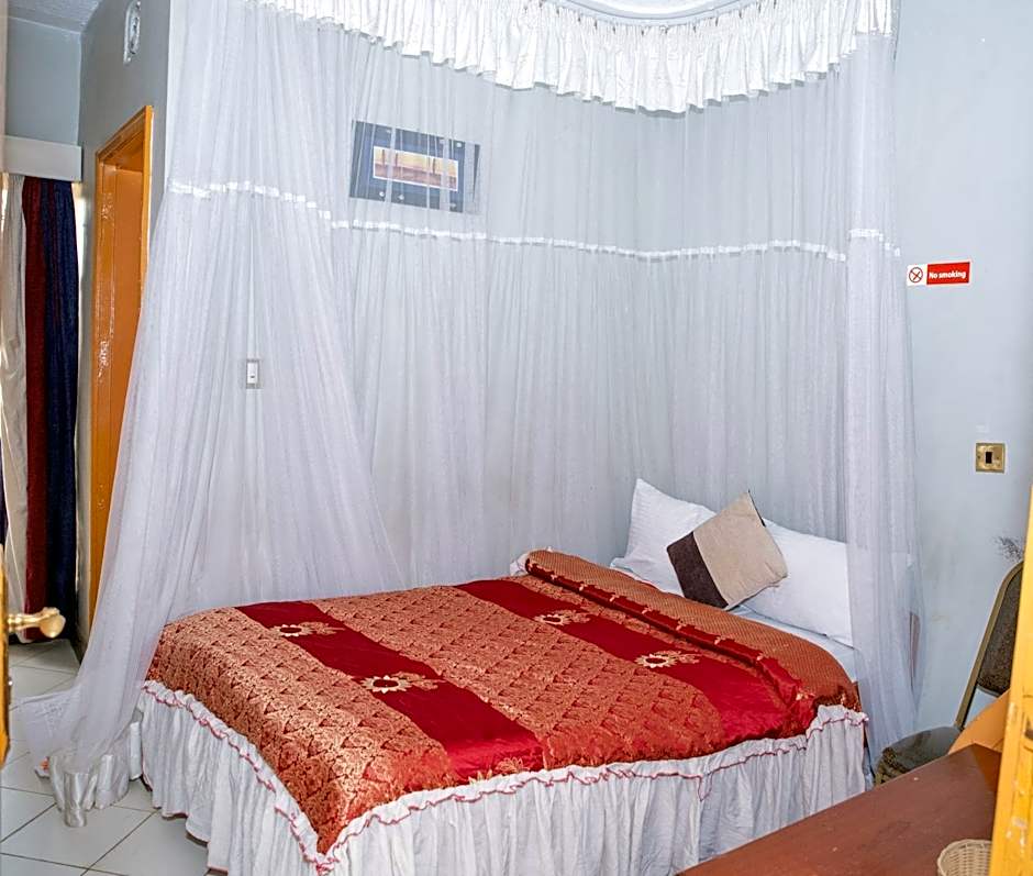 Jupiter Guest House - Parklands