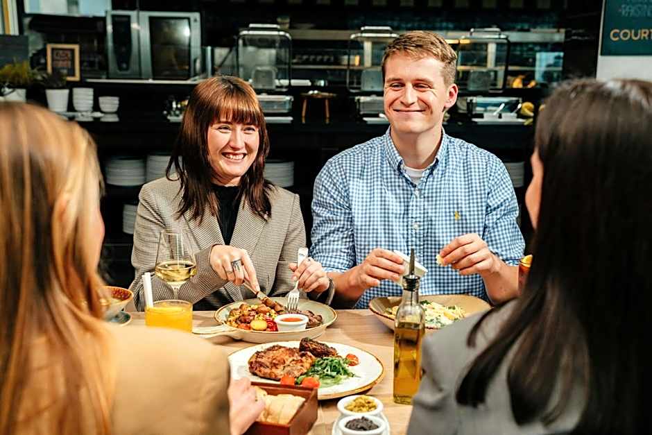 Courtyard By Marriott Prague Airport