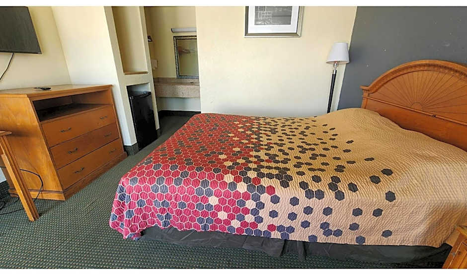 Eco Inn Suites by Hotel O Baytown