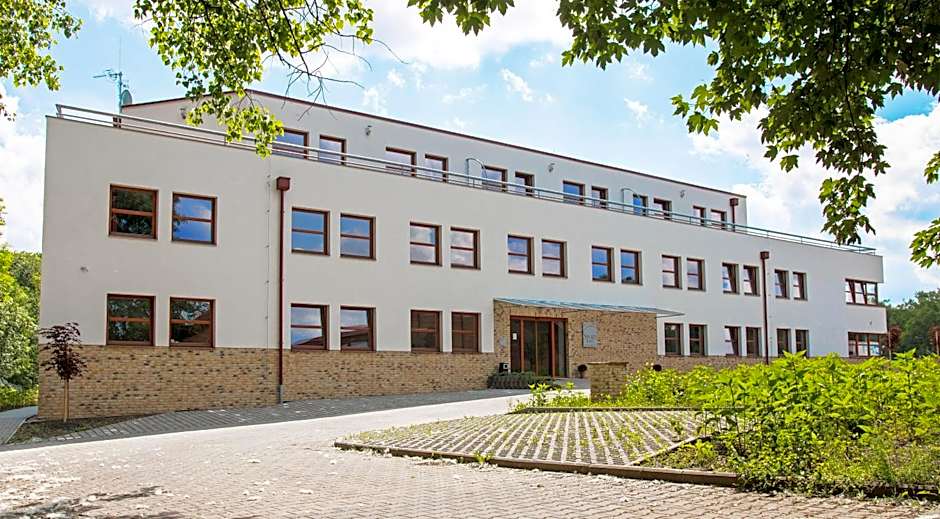 Sporthotel Hostivice