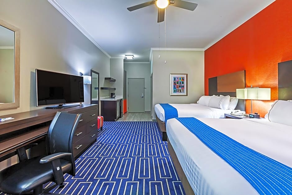 Holiday Inn Express & Suites Houston East, by IHG