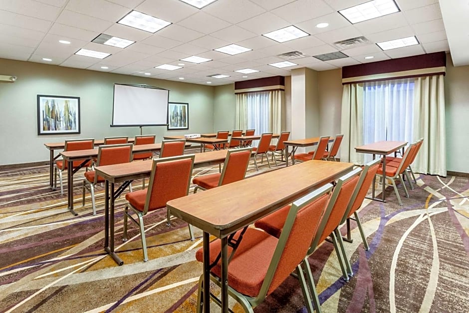 Hampton Inn By Hilton & Suites Chicago-Libertyville