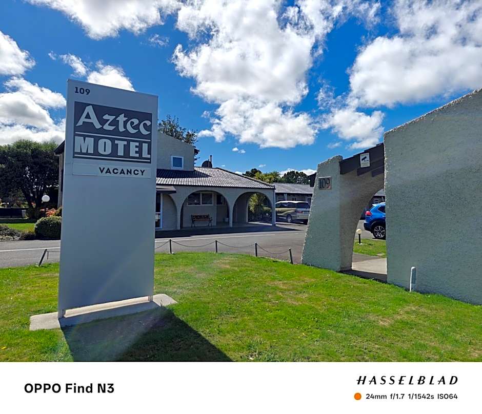 Aztec Motel