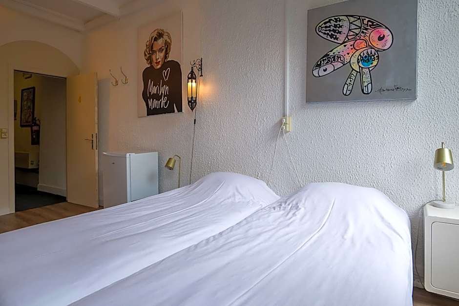 Hotel Urban Dreams