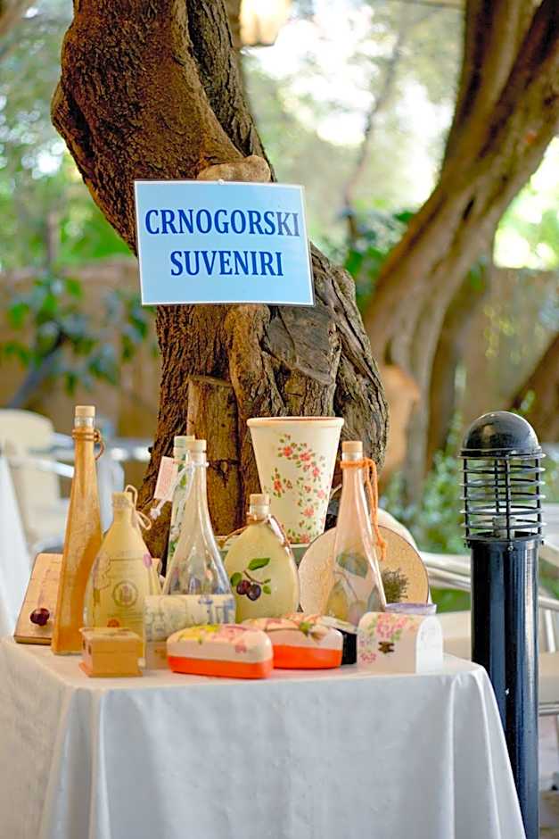 Hotel Sanja former Oliva