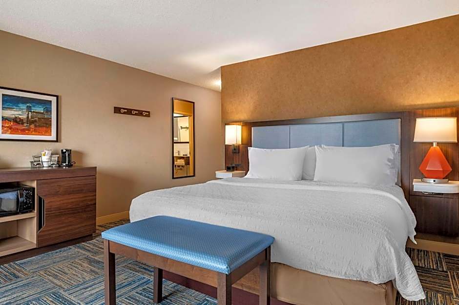 Hampton Inn By Hilton Greenfield, In