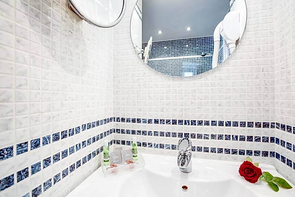 Hotel Pavillon Bastille