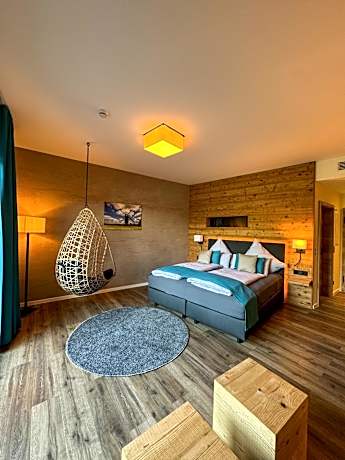 King Room with Lake View