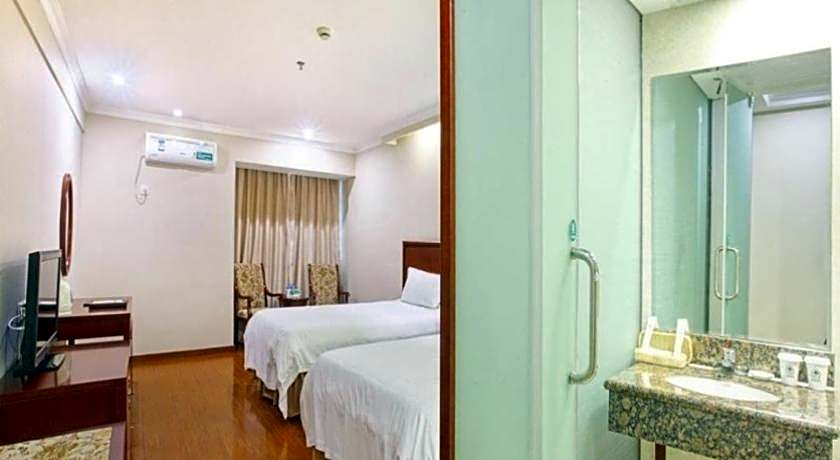 GreenTree Inn Huangshan Railway Station Tiandu Avenue Business Hotel