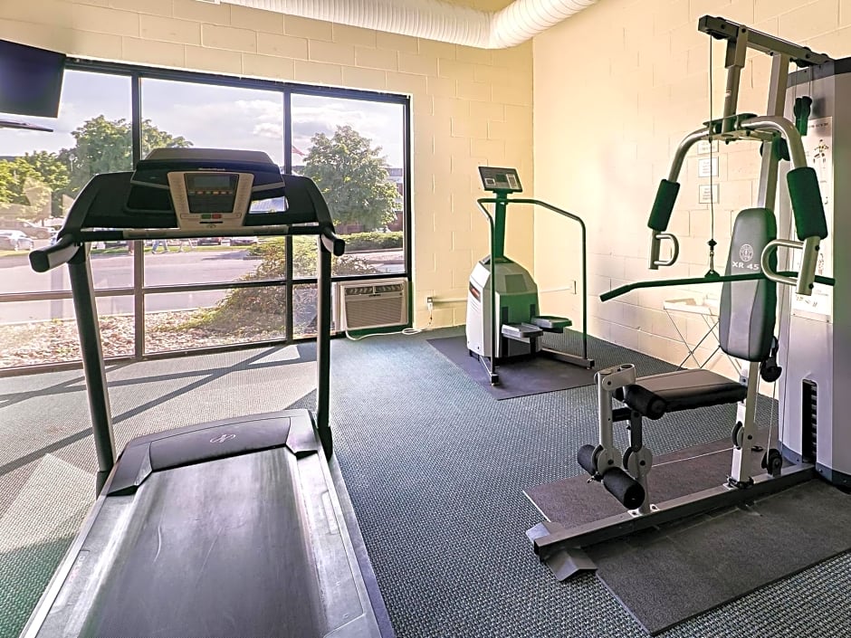 Quality Inn & Suites Southport