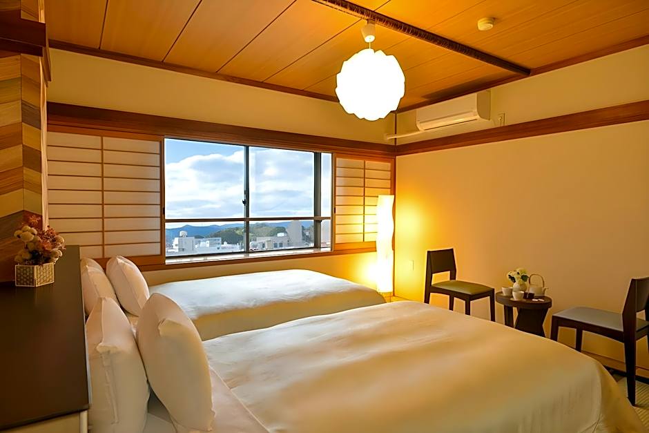 Hotel New Gaea Iizuka