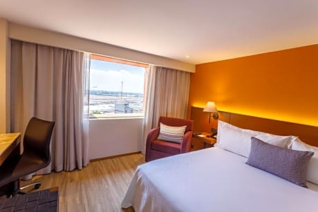 Camino Real Club Queen - Breakfast Included for Adults Only