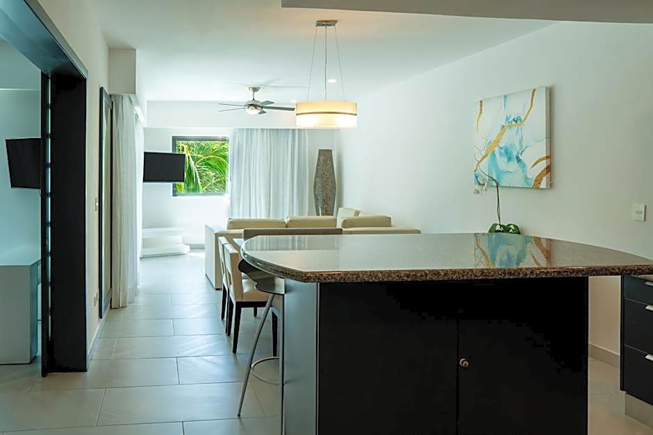 The Fives Beach Hotel & Residences All Senses Inclusive