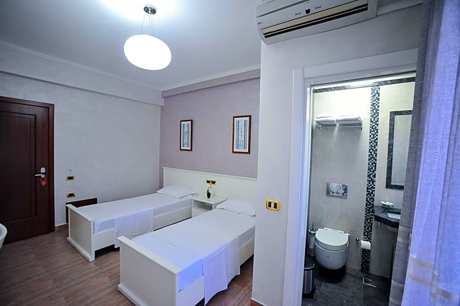 Iliria Internacional Hotel