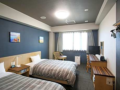 Twin Room - Non-Smoking
