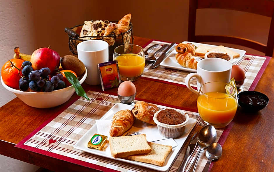Brit Hotel Confort La Ferme du Pape