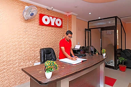 Hotel O Alpine Residency