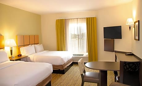 Queen Studio Suite with Two Queen Beds - Mobility Access Tub/Non-Smoking