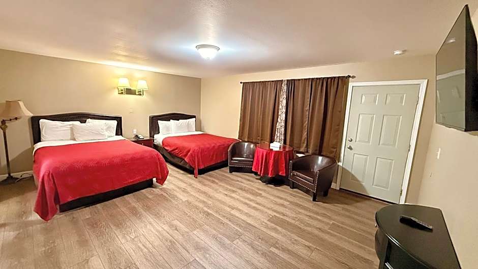 Sage N Sand Motel