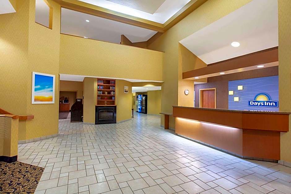 Days Inn by Wyndham Tulsa Central