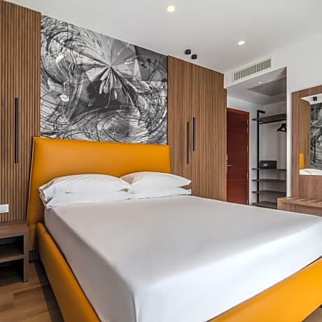 Superior Double or Twin Room with Sea View