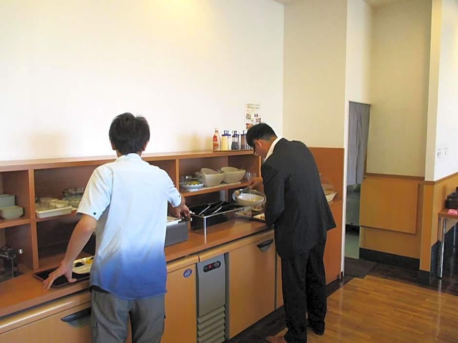 Ariston Inn Kanda Kitakyusyu Airport