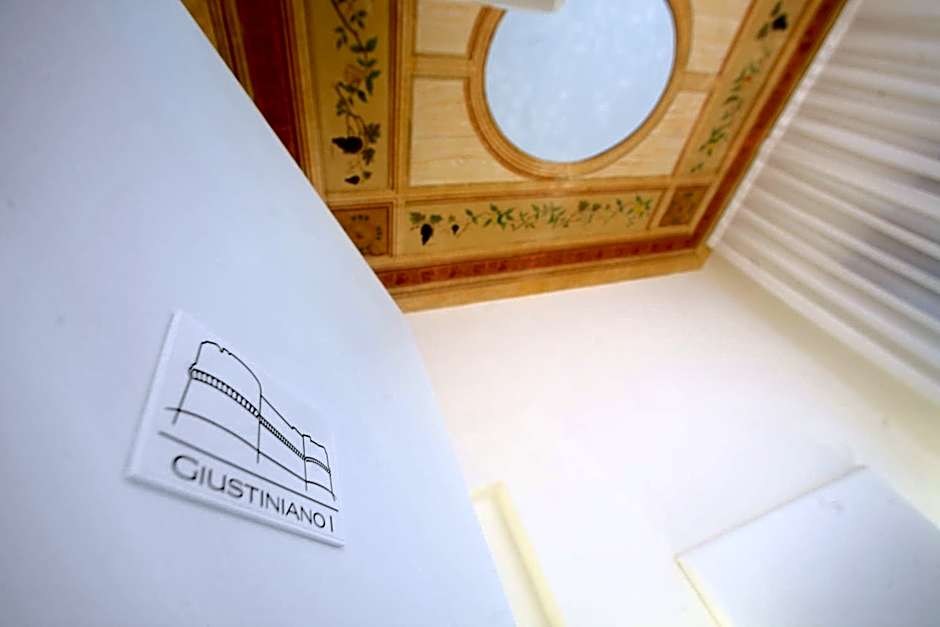 Al Castello Luxury B&B