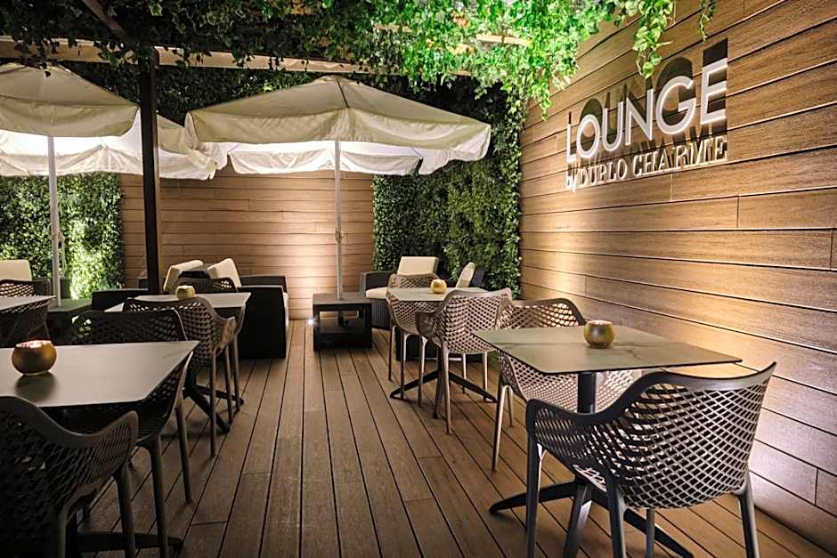 Duplo Charme Boutique Hotel