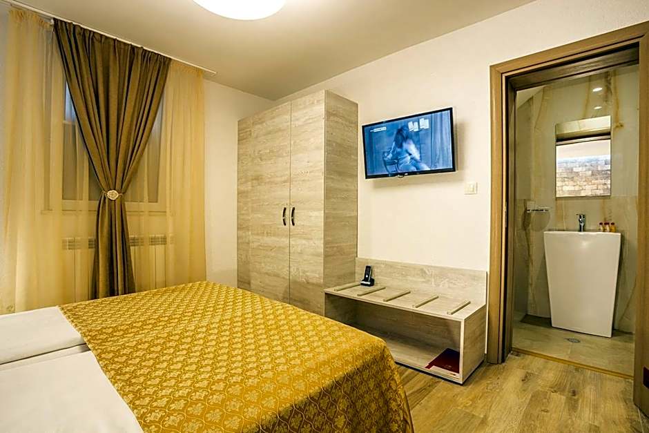 Sofia Place Hotel by HMG