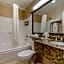 Best Western Plus Marina Shores Hotel