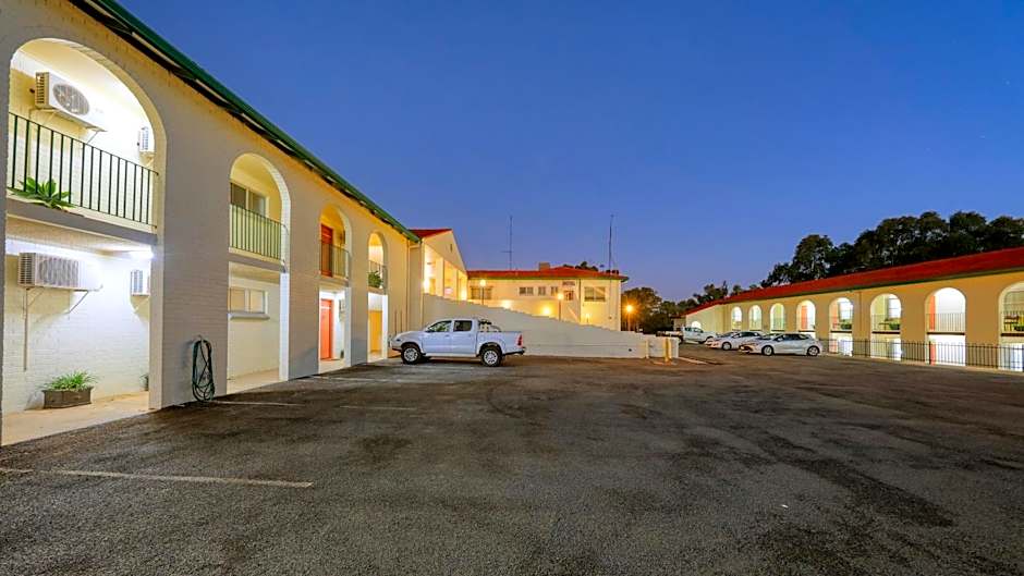 Bishops Lodge Narrandera