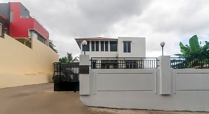 RedDoorz @ Wanea Area Manado