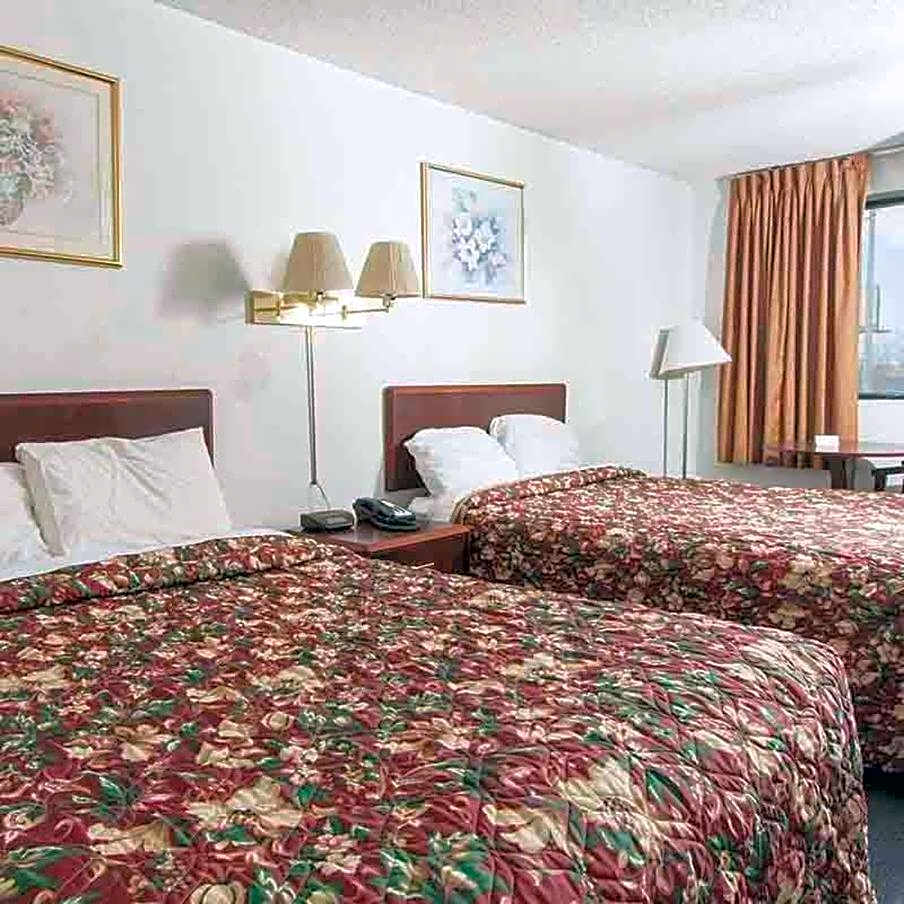 Oak Grove Inn