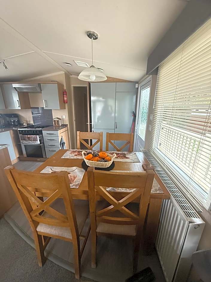 Prestige Static Caravan on 5 Star Holiday Park