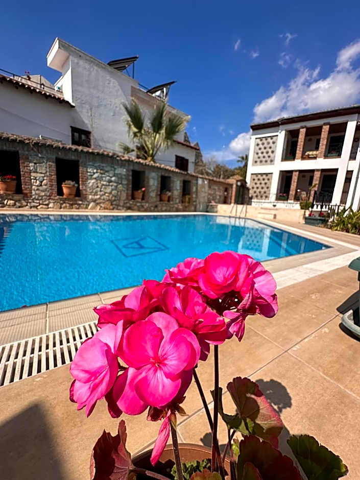 Akay Hotel