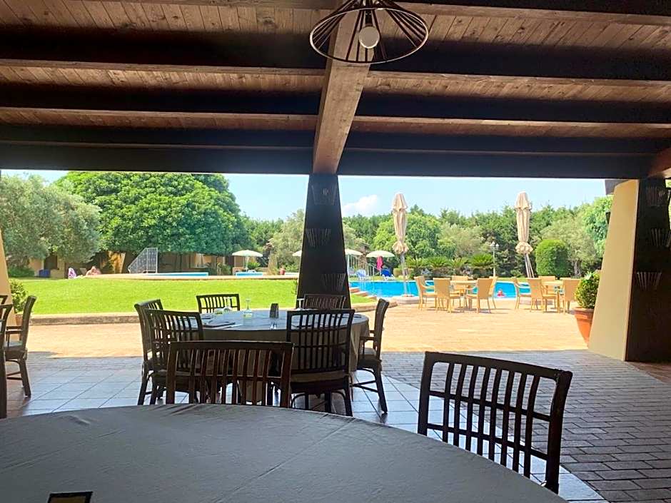 Borghetto Beach Club Resort