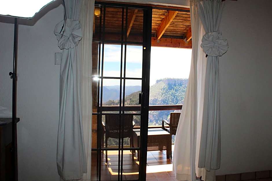 Hotel Divisadero Barrancas